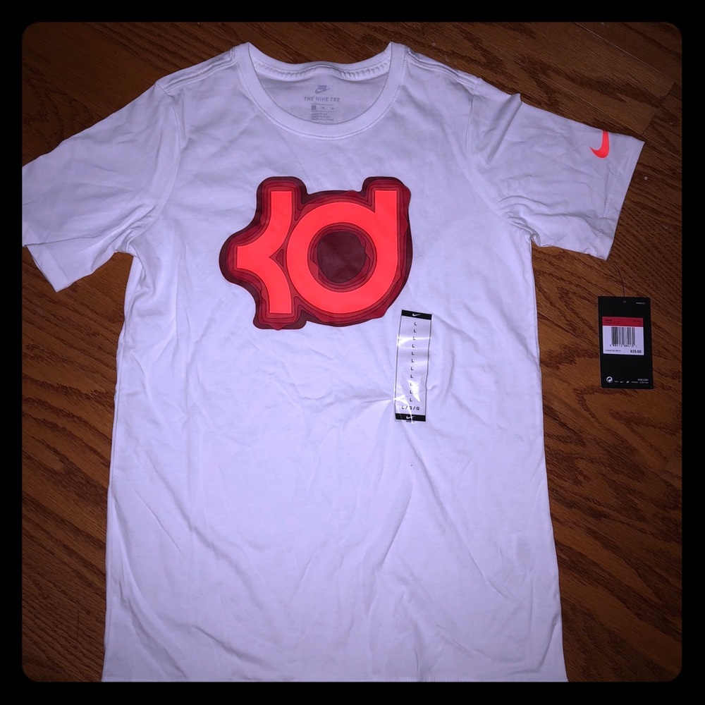 NWT boys Nike KD shirt